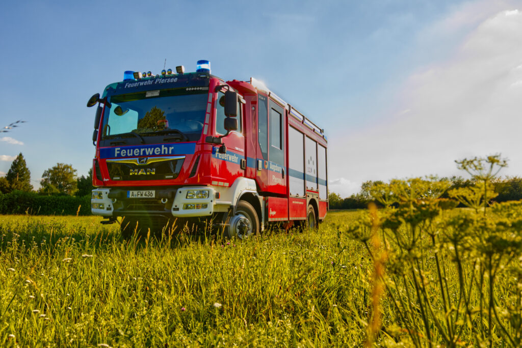 Löschgruppenfahrzeug (LF10) der Freiwilligen Feuerwehr Pfersee